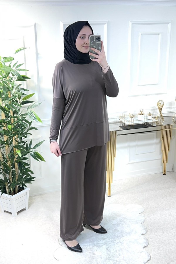 Makas Pantolonlu Takım - Kahve Makas Pantolonlu Takım - Kahve