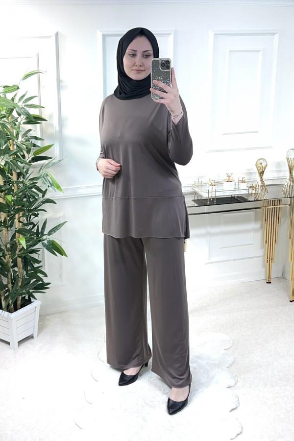 Makas Pantolonlu Takım - Kahve Makas Pantolonlu Takım - Kahve