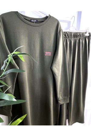 Yeşim İki İplik Arkası Uzun Penye Takım - Haki Yeşim İki İplik Arkası Uzun Penye Takım - Haki