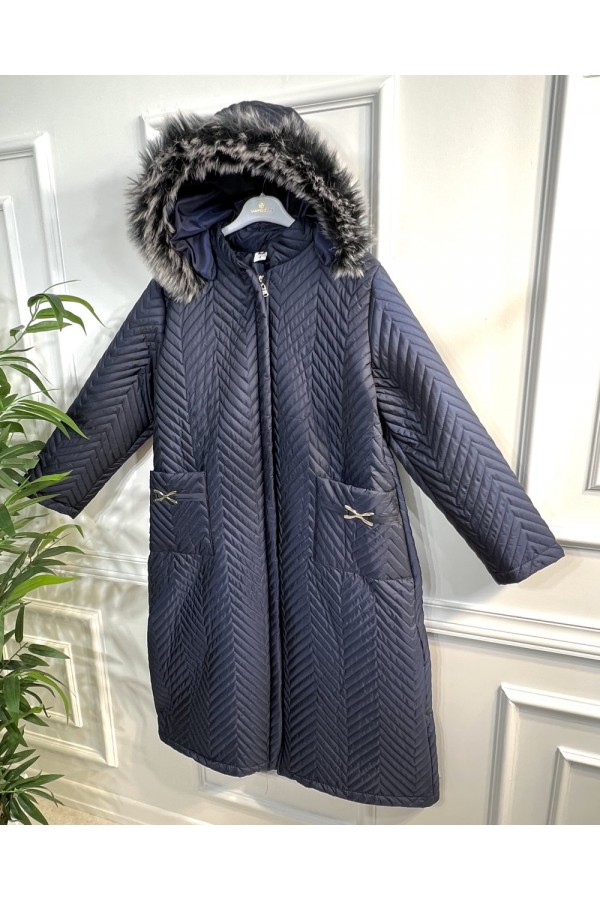 Zigana Kapşonlu Uzun Kapitone Kaban - Lacivert Zigana Kapşonlu Uzun Kapitone Kaban - Lacivert