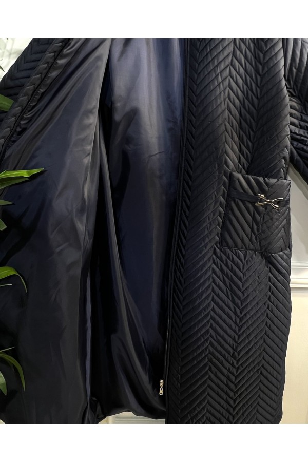 Zigana Kapşonlu Uzun Kapitone Kaban - Lacivert Zigana Kapşonlu Uzun Kapitone Kaban - Lacivert