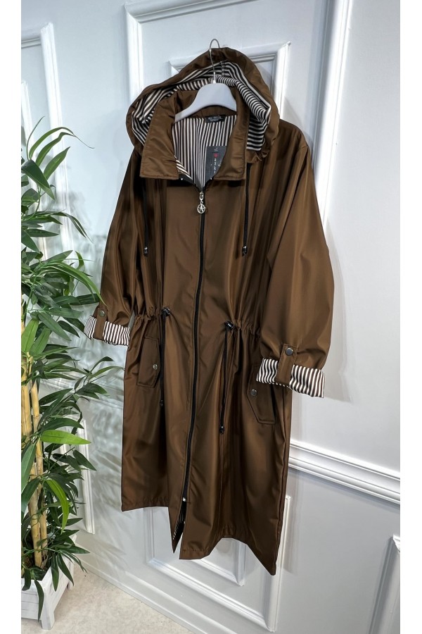 Rüya Çıkarılabilir Kapşonlu İçi Çizgili Ara Boy Trenç - Kahverengi