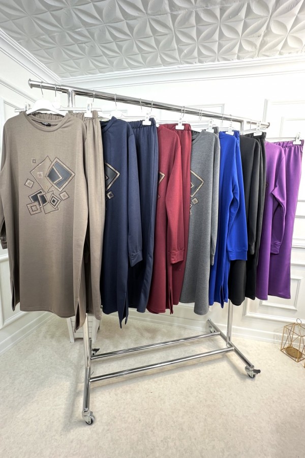 Yasmin Deri Detaylı Kare Taşlı İki İplik Penye İkili Takım - Antrasit Yasmin Deri Detaylı Kare Taşlı İki İplik Penye İkili Takım - Antrasit