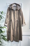 Rüya Çıkarılabilir Kapşonlu İçi Çizgili Ara Boy Trenç - Bej
