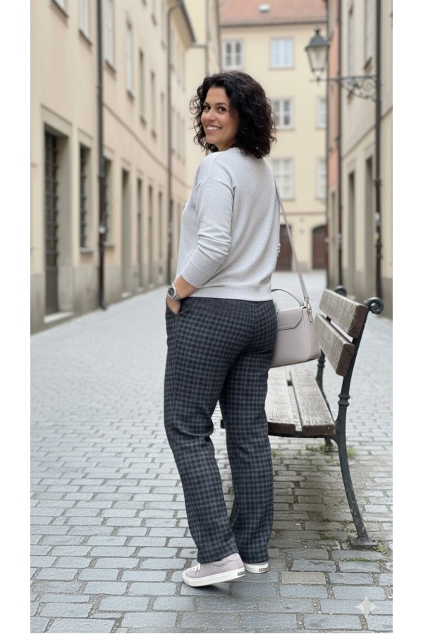 Dilan Bol Paça Beli Lastikli Yumuşak Kaşe Pantolon-Siyah Tetris