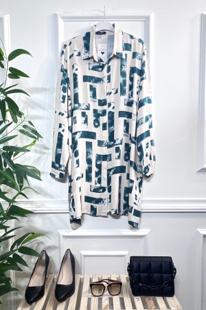 Mihrimah Gizli Düğmeli Pamuk Viskon Tunik Gömlek-Yeşil Tetris Mihrimah Gizli Düğmeli Pamuk Viskon Tunik Gömlek-Yeşil Tetris