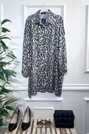 Mihrimah Gizli Düğmeli Pamuk Viskon Tunik Gömlek-Yeşil Bej Leopar Mihrimah Gizli Düğmeli Pamuk Viskon Tunik Gömlek-Yeşil Bej Leopar