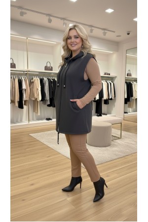 Yeliz Kapüşonlu Kısa Polar Yelek - Antrasit Yeliz Kapüşonlu Kısa Polar Yelek - Antrasit