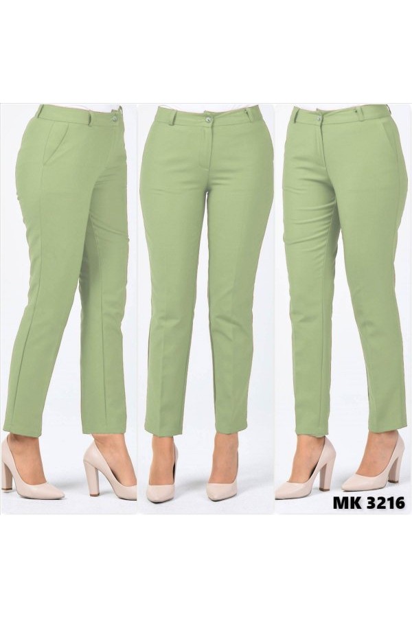 Büyük Beden Beli Kemerli Cepli Klasik Kumaş Pantolon Çağla Yeşil Büyük Beden Beli Kemerli Cepli Klasik Kumaş Pantolon Çağla Yeşil